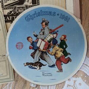 Norman Rockwells 1991 Santas Helper Plate.